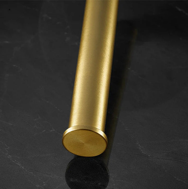 Porte-Rouleau de Cuisine en Marbre avec Accents Dorés – Support Élégant pour Rouleaux Jumbo et Standard 4