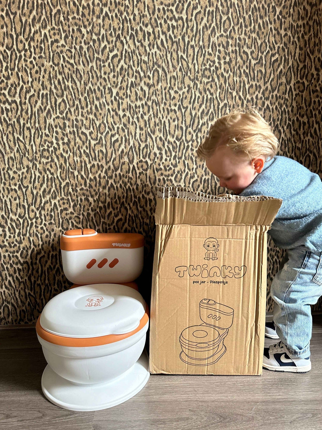 Potty Trainer Compact avec Son de Chasse d'Eau – Apprentissage de la Propreté Amusant pour Enfants en PVC 6