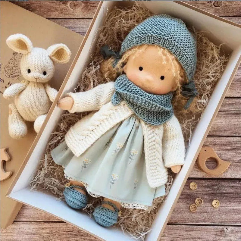 Poupée en Tissu Mila Style Waldorf en Coton Doux avec Boîte Élégante – 12 x 30 cm, Cadeau Idéal pour Enfants 15
