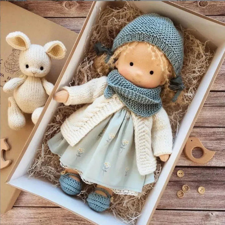 Poupée en Tissu Mila Style Waldorf en Coton Doux avec Boîte Élégante – 12 x 30 cm, Cadeau Idéal pour Enfants 15