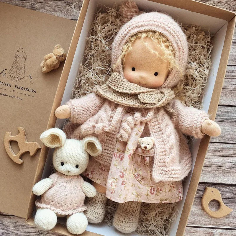 Poupée en Tissu Mila Style Waldorf en Coton Doux avec Boîte Élégante – 12 x 30 cm, Cadeau Idéal pour Enfants 5