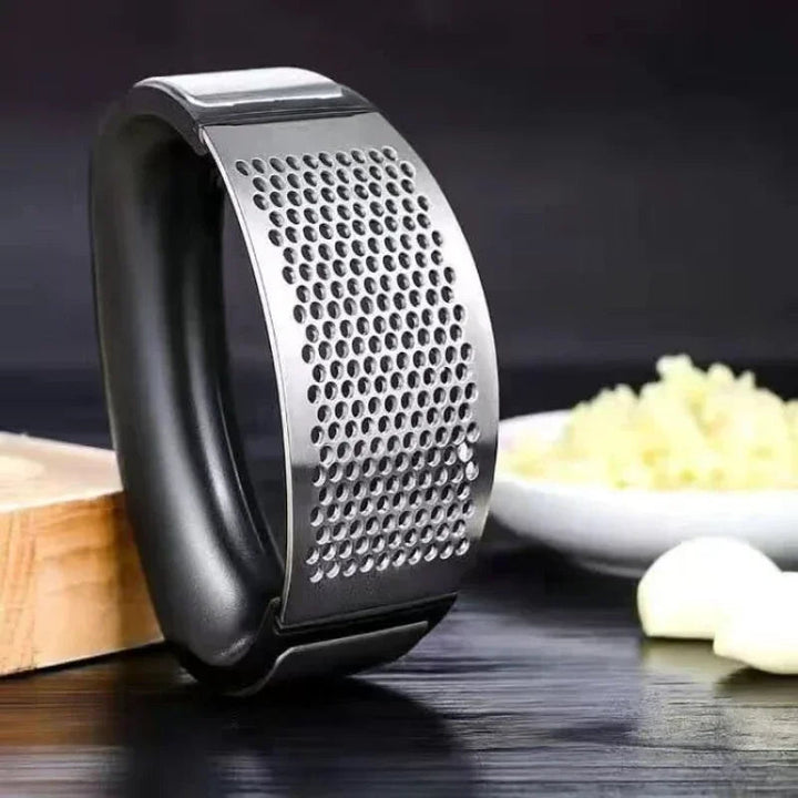 Presse-Ail en Acier Inoxydable Multifonction – Outil de Cuisine Ergonomique pour Écrasement Facile de l'Ail et Autres Ingrédients 2