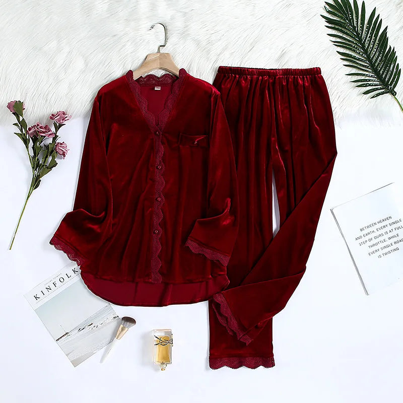 Pyjama Femme Hiver en Velours Chaud avec Dentelle – Ensemble Élégant et Confortable pour Nuits Cocooning 3