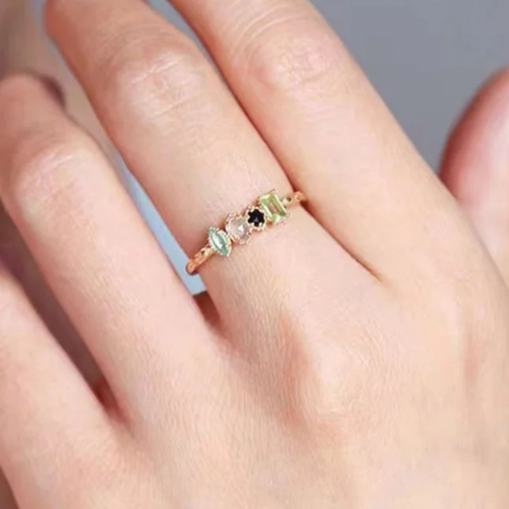 Ring Mothers Day Birthstone Family Ring Vintage Milgrain Design