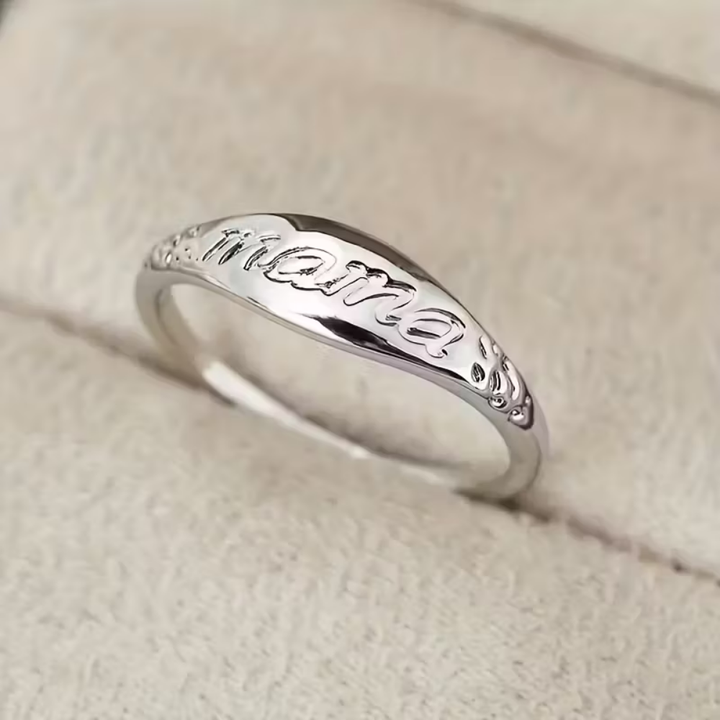 Mother's Day Gift Ring Mama Engraved Gold Elegant Jewelry
