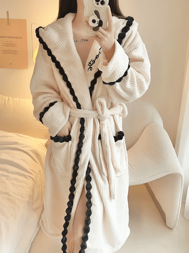 Robe Longue Femme en Velours Corail Épais avec Capuche – Confort Optimal et Élégance pour Automne Hiver 3