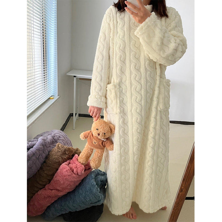 Robe de Nuit Femme en Flanelle Élégante – Douceur et Chaleur pour Nuits d'Hiver, Tailles M à XL 5