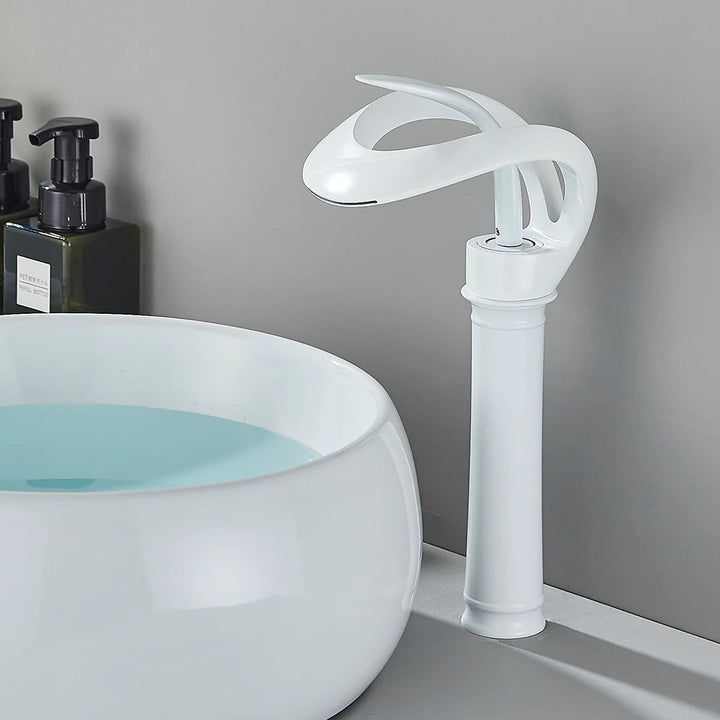Robinet Salle de Bain Noir Monté sur Pont en Laiton – Mitigeur Lavabo Design Moderne et Économie d'Eau 10