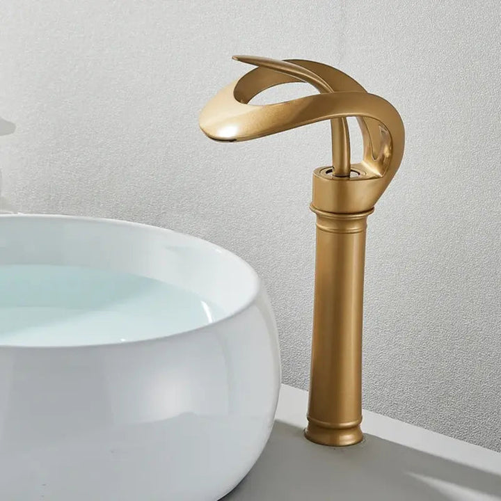 Robinet Salle de Bain Noir Monté sur Pont en Laiton – Mitigeur Lavabo Design Moderne et Économie d'Eau 9