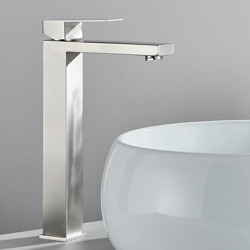 Robinet de Salle de Bain en Acier Inoxydable avec Contrôle d'Eau Chaude et Froide - Mitigeur Lavabo Pratique et Élégant 0