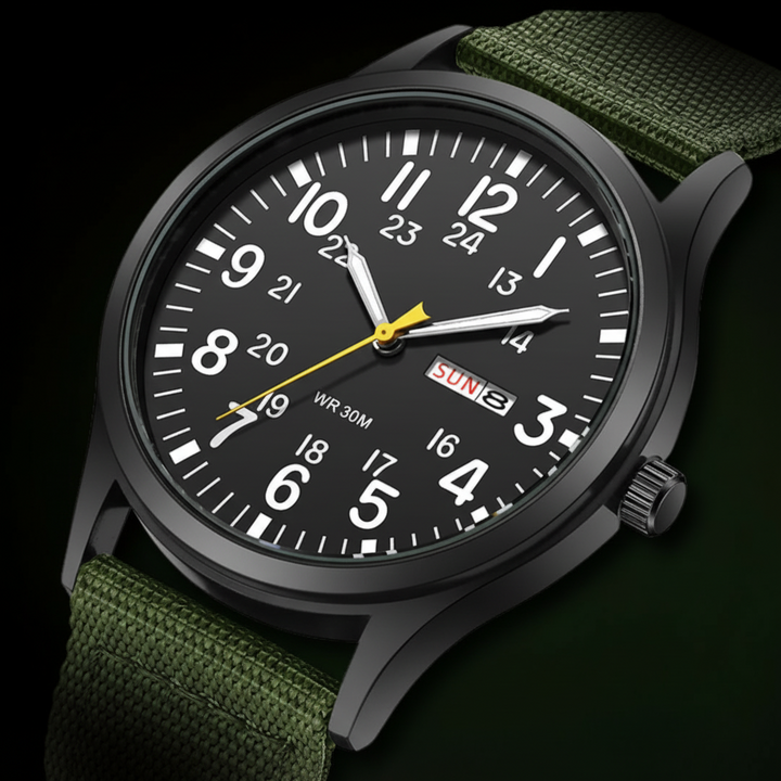 Durable Men's Outdoor Watch Waterproof Scratch-Resistant
