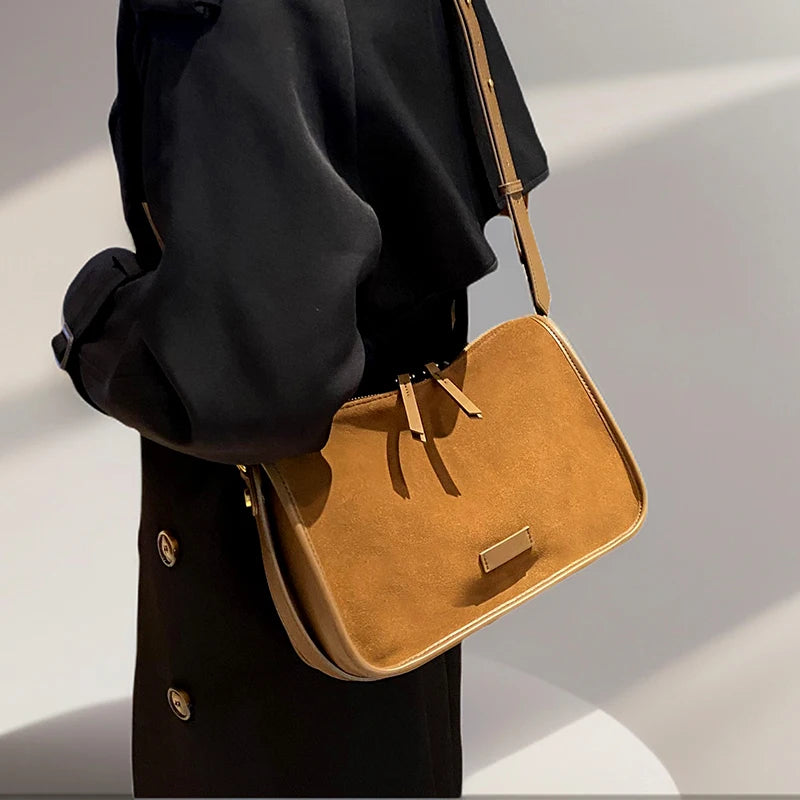 Sac à Main Femme en Cuir Rétro Daim - Sac Bandoulière Élégant et Pratique 0