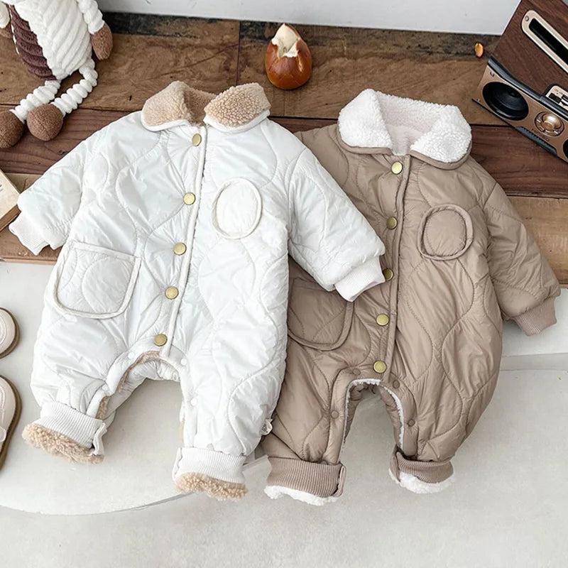 Salopette d'Hiver Réversible pour Bébé – Tissu Doux et Chaud, Design Pratique avec Boutons-pression, Style Universel 1