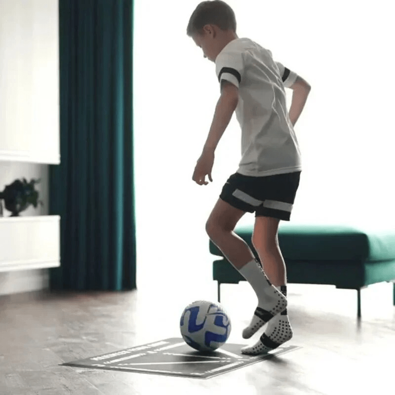 Tapis de Football d'Entraînement Antidérapant 90 cm x 90 cm pour Contrôle de Ballon et Techniques de Jeu 2