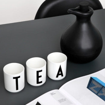 Tasse en Porcelaine Personnalisée Élégante – Tasse à Café Design Bauhaus de Haute Qualité 4