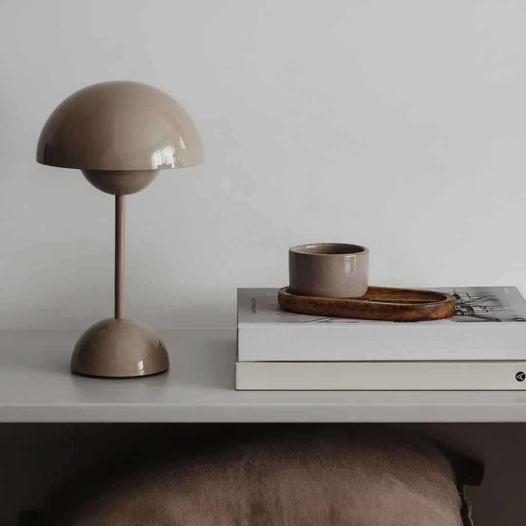 Modern Dimmable LED Table Lamp Mushroom Design