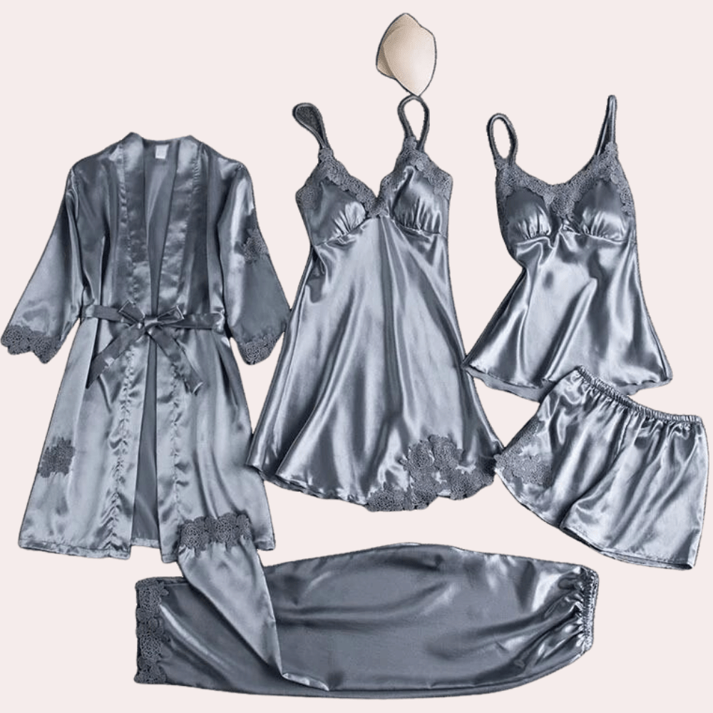 Vêtement de Détente en Satin Noir avec Dentelle Élégante – Confort Optimal et Style Raffiné, Tailles M à 3XL 2