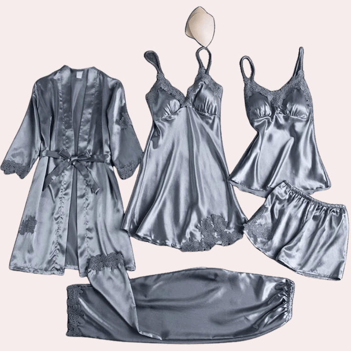 Vêtement de Détente en Satin Noir avec Dentelle Élégante – Confort Optimal et Style Raffiné, Tailles M à 3XL 2