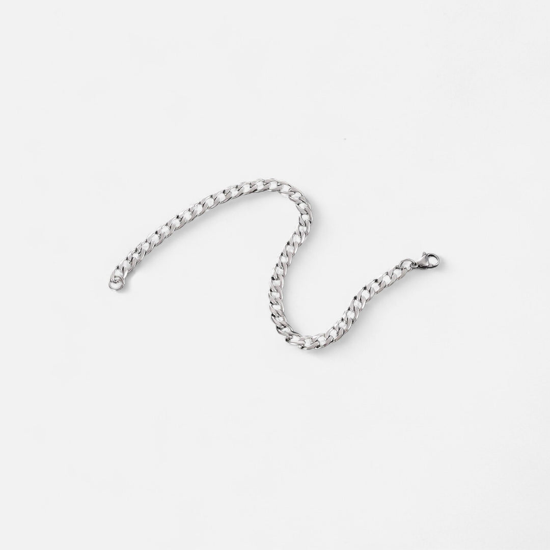 Celzoir | Bracelet Classy Homme en Acier Inoxydable Argenté – Design Minimaliste et Élégance Moderne