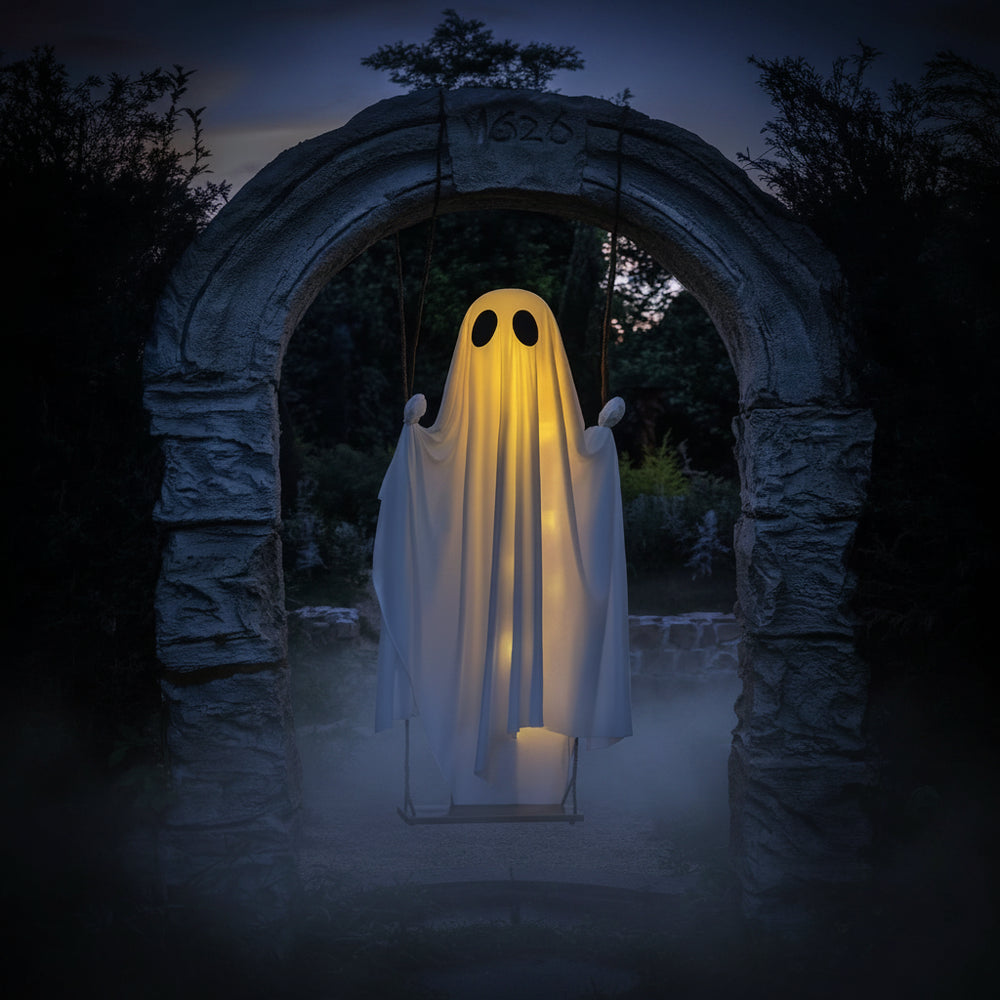 Halloween Decoration Ghost Flying Outdoor Swing Ornament - Image 1