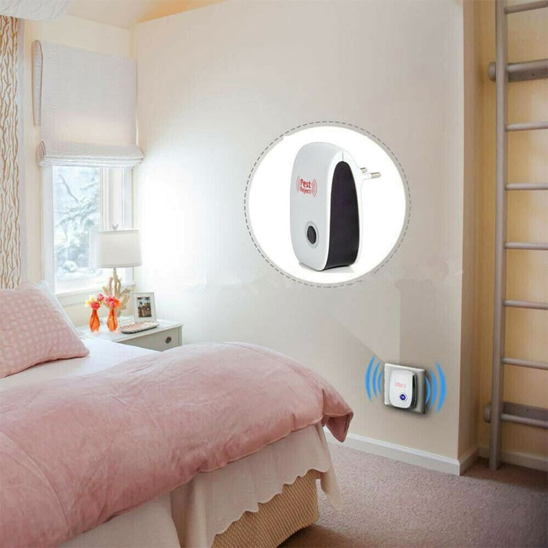 Ultrasonic Pest Repeller Electronic Control Insect Indoor Plug-In Home Repellent - Image 4