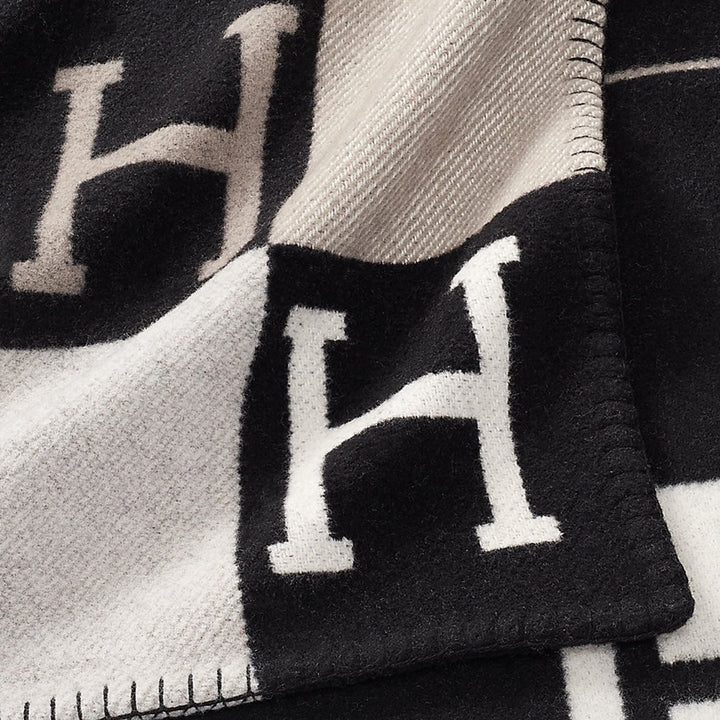 Wool Cashmere Blanket Throw Soft Warm H-Pattern Checkerboard Design Rectangular Unisex - Image 14