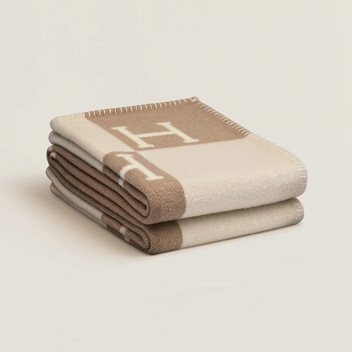 Wool Cashmere Blanket Throw Soft Warm H-Pattern Checkerboard Design Rectangular Unisex - Image 3